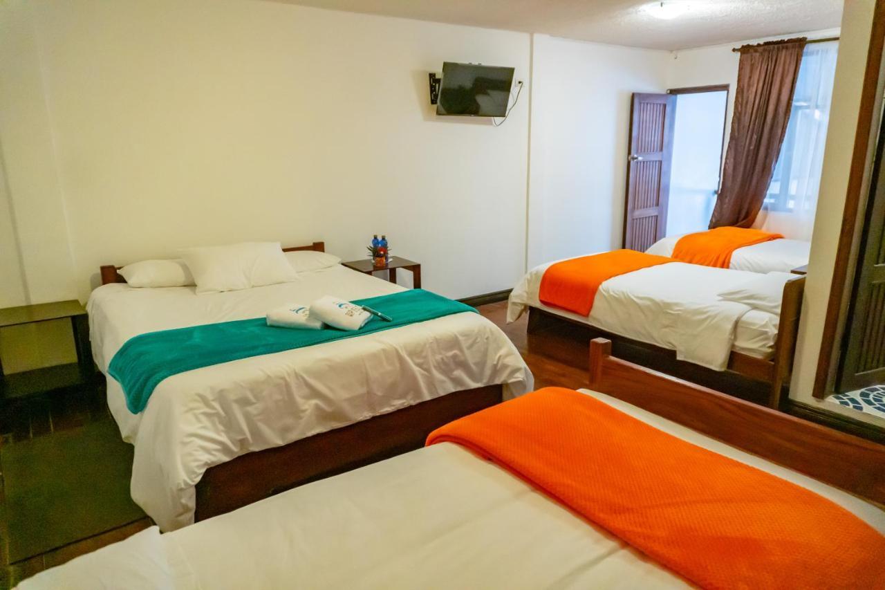 Hotel De Mi Pueblo Baños Kültér fotó
