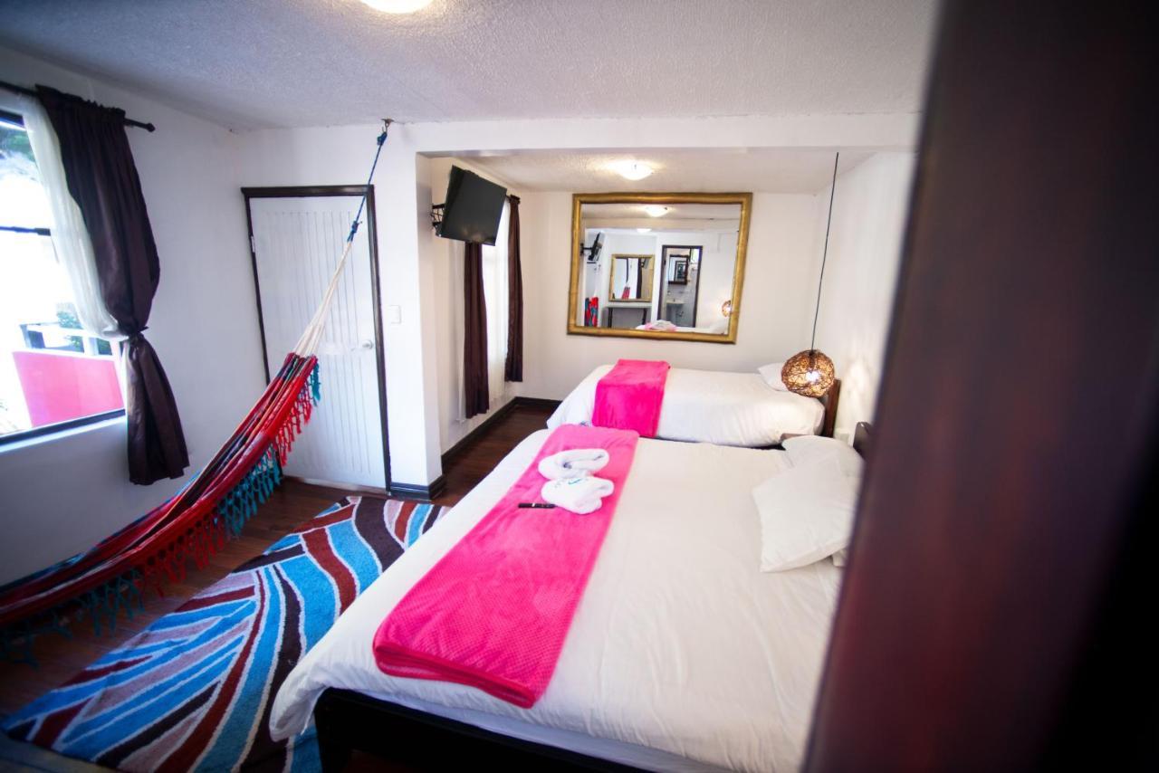 Hotel De Mi Pueblo Baños Kültér fotó