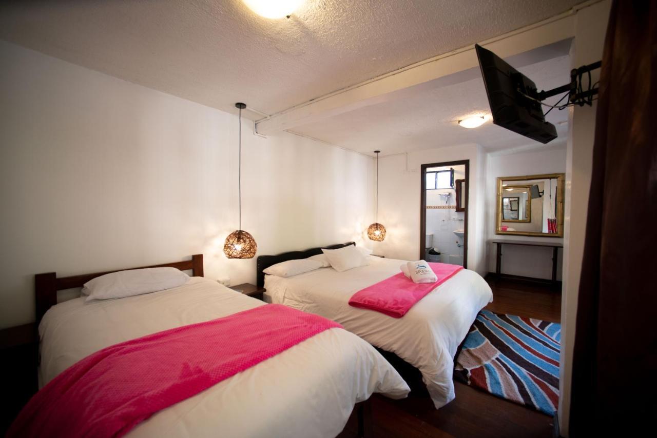 Hotel De Mi Pueblo Baños Kültér fotó